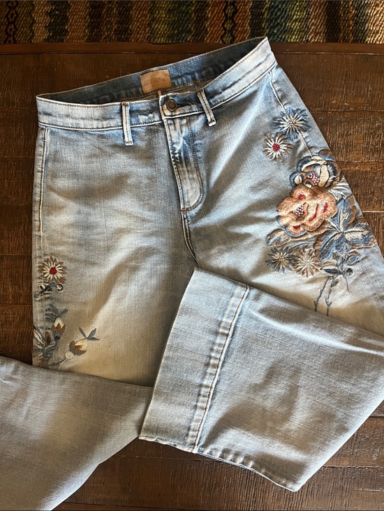 DRIFTWOOD Denim - DRIFTWOOD Charlee cropped with Floral Embroidery